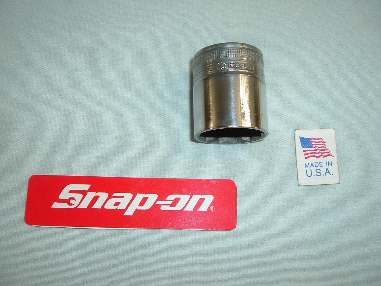 SNAP-ON TOOLS #SW-320 1″ – 1/2” DRIVE SOCKET, 12 POINT, CHROME, SHALLOW – USA