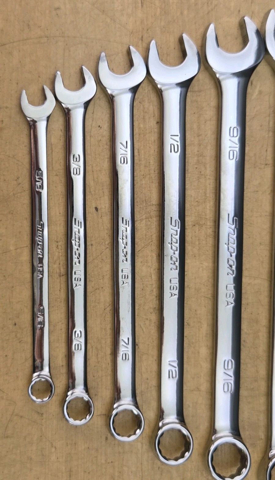 New Snap On SOEX710 – 10 Pc SAE Flank Drive Plus 12Pt Combination Wrench Set