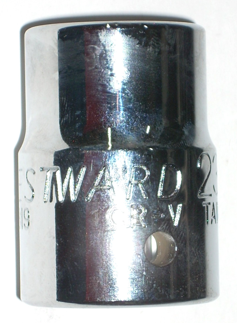 Westward 23mm Metric Socket 3/4″ Dr Chrome Vandium Coated – 10E319