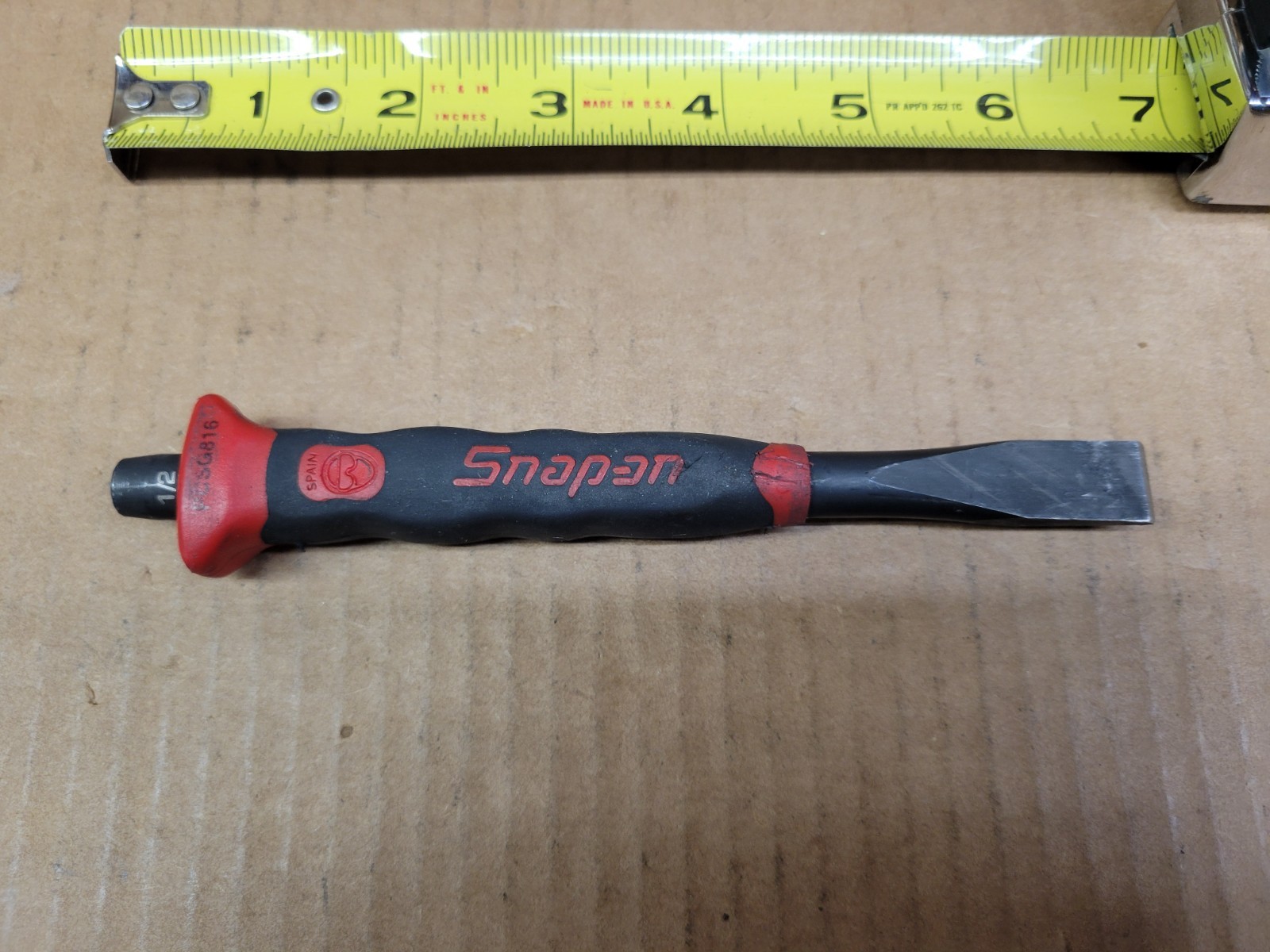 Snap On 1/2″ Flat Chisel With Red / Black Comfort Handle Grip No PCSG816