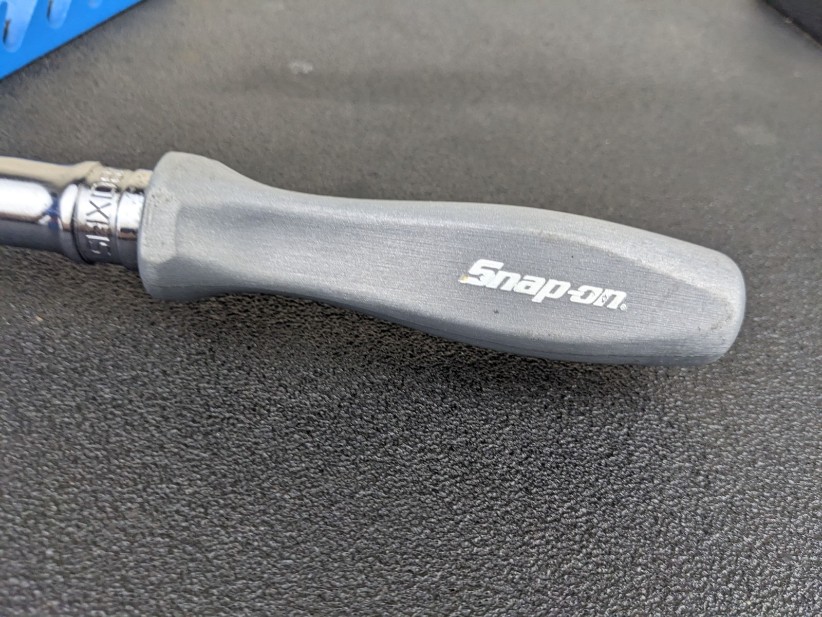 #bo620 Snap-on DARK TITANIUM 1/2″ Drive Hard Locking Flex Ratchet SHXD80BDT