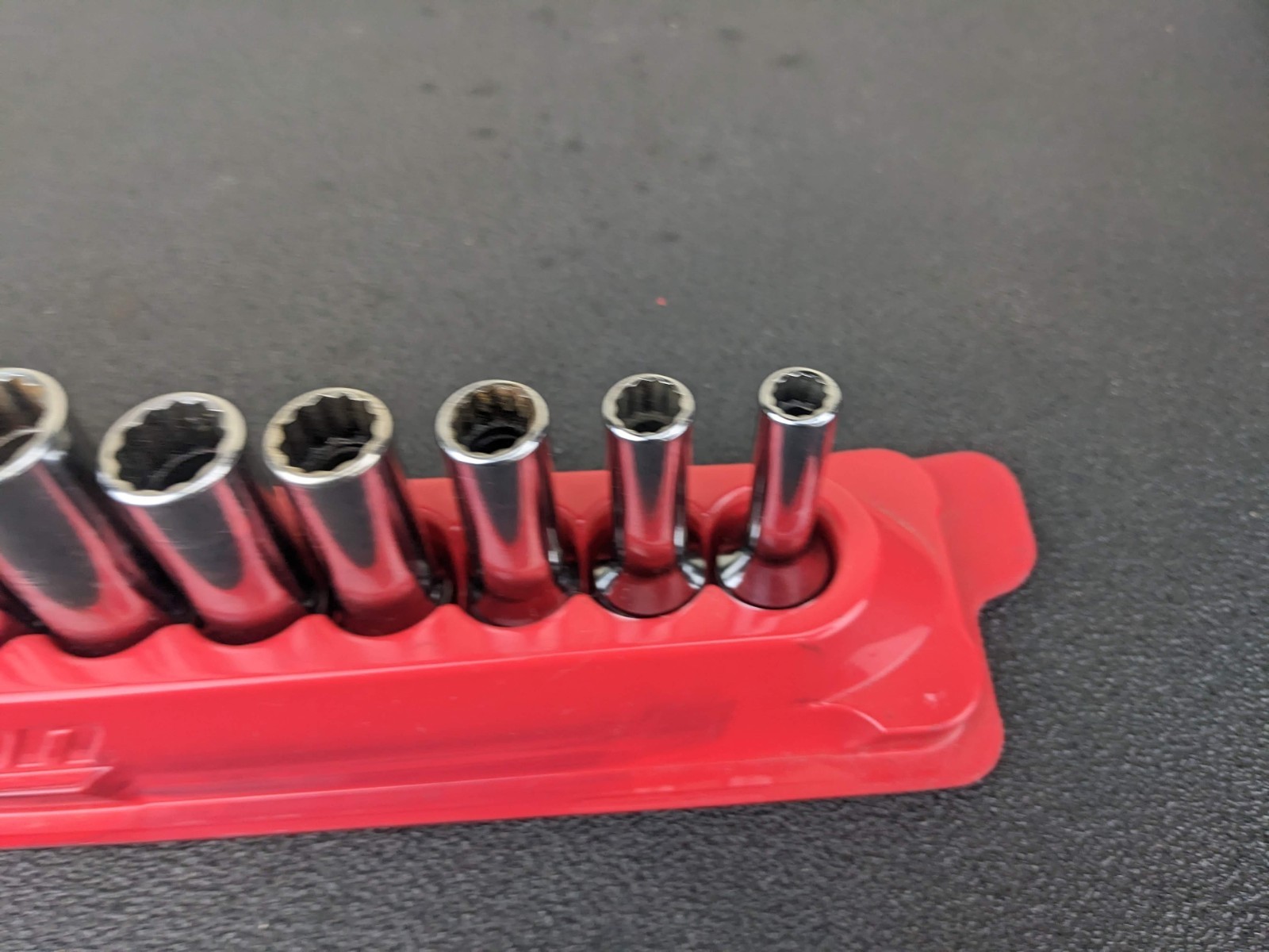 #bm187 Snap-on Tools USA 3/8″ Drive SAE 12 Point Deep Chrome Socket Set 211SFY