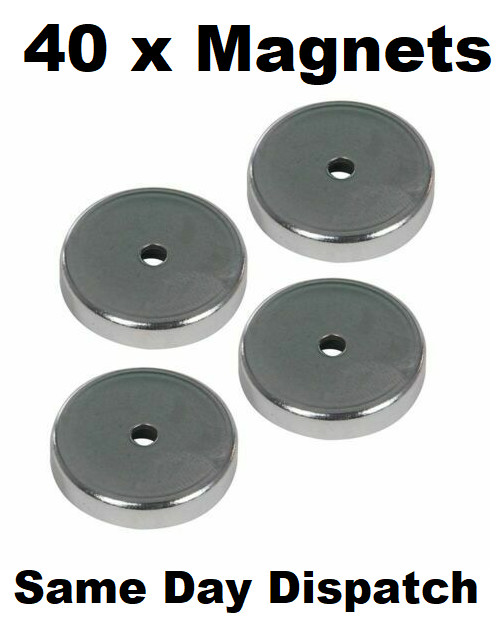 40 x Ferrite Magnet – 7.2Kg Pull Force Capacity Through Hole Mounting M5 Thread