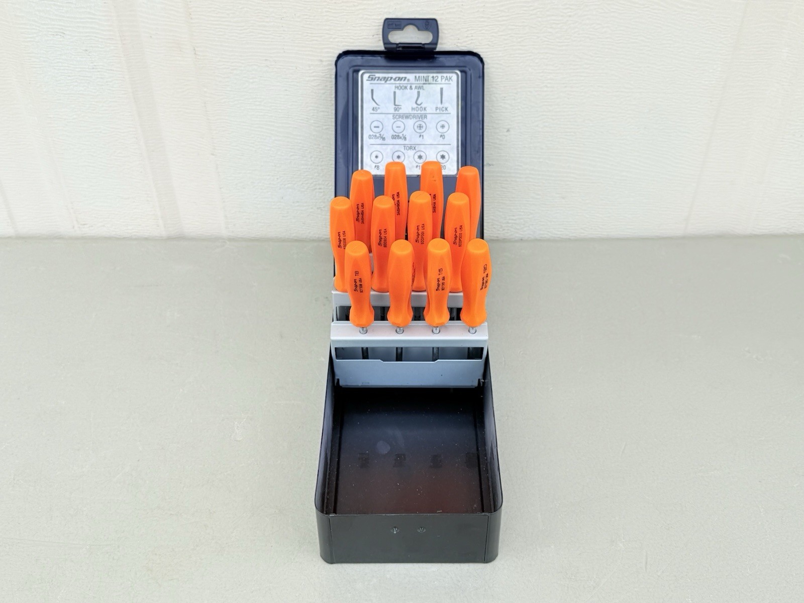 Snap On USA 12 Piece ORANGE Hard Handle Mini Tip Combination Set MINI12PAKO
