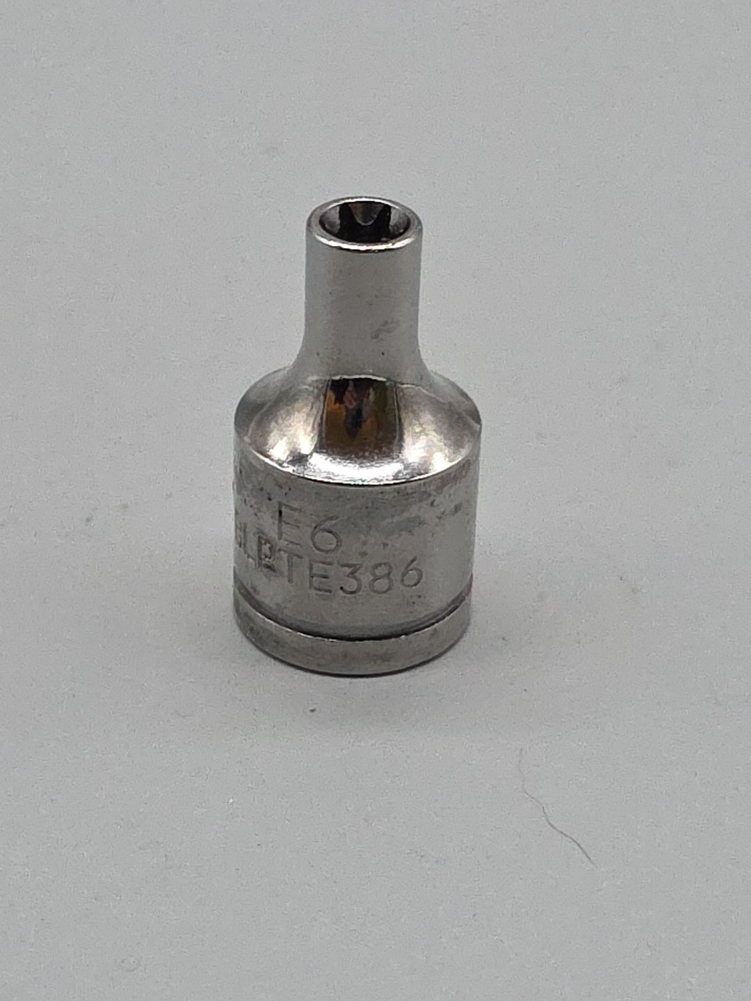Blue Point Tools 3/8″ Drive TORX E6 Standard Socket E6 BLPTE386 USA
