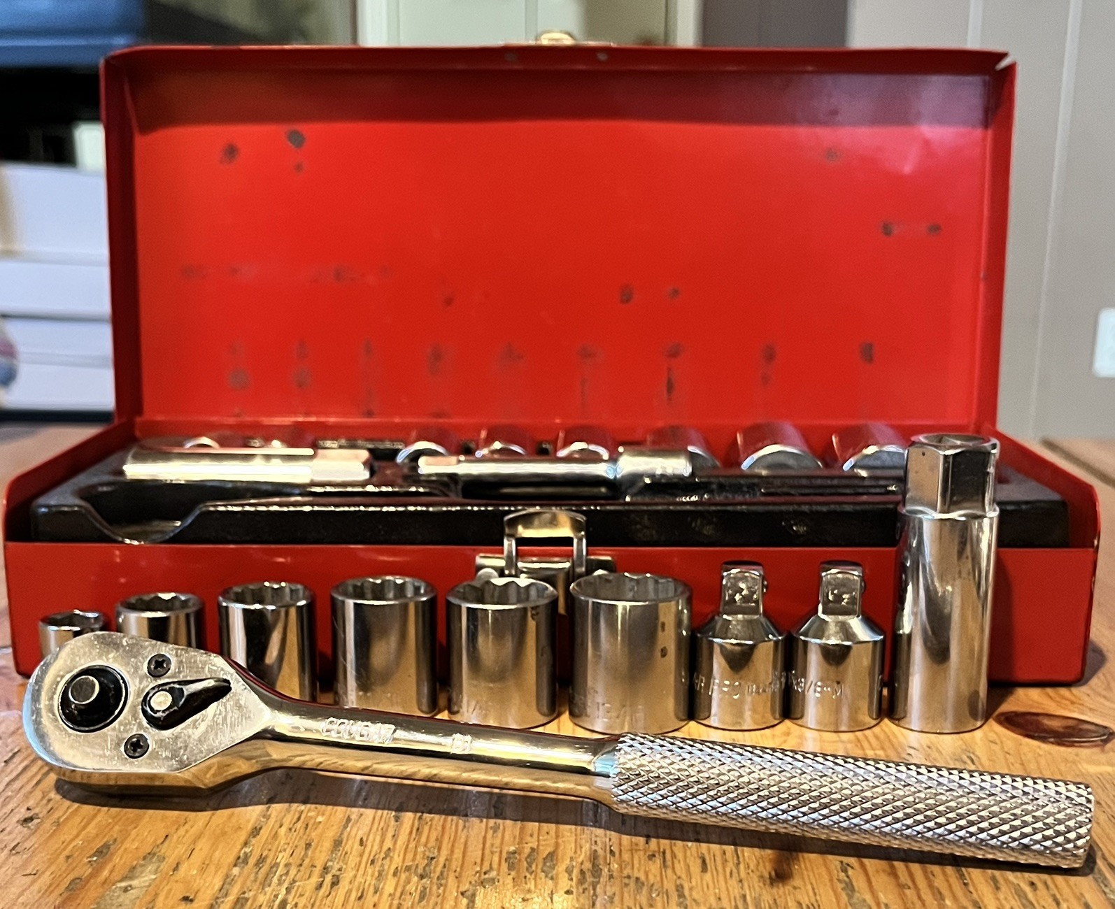 Lot of (20 pc) Cougar Pro by Wright Tools 3/8” Drive Ratchet Sockets – Most 12pt