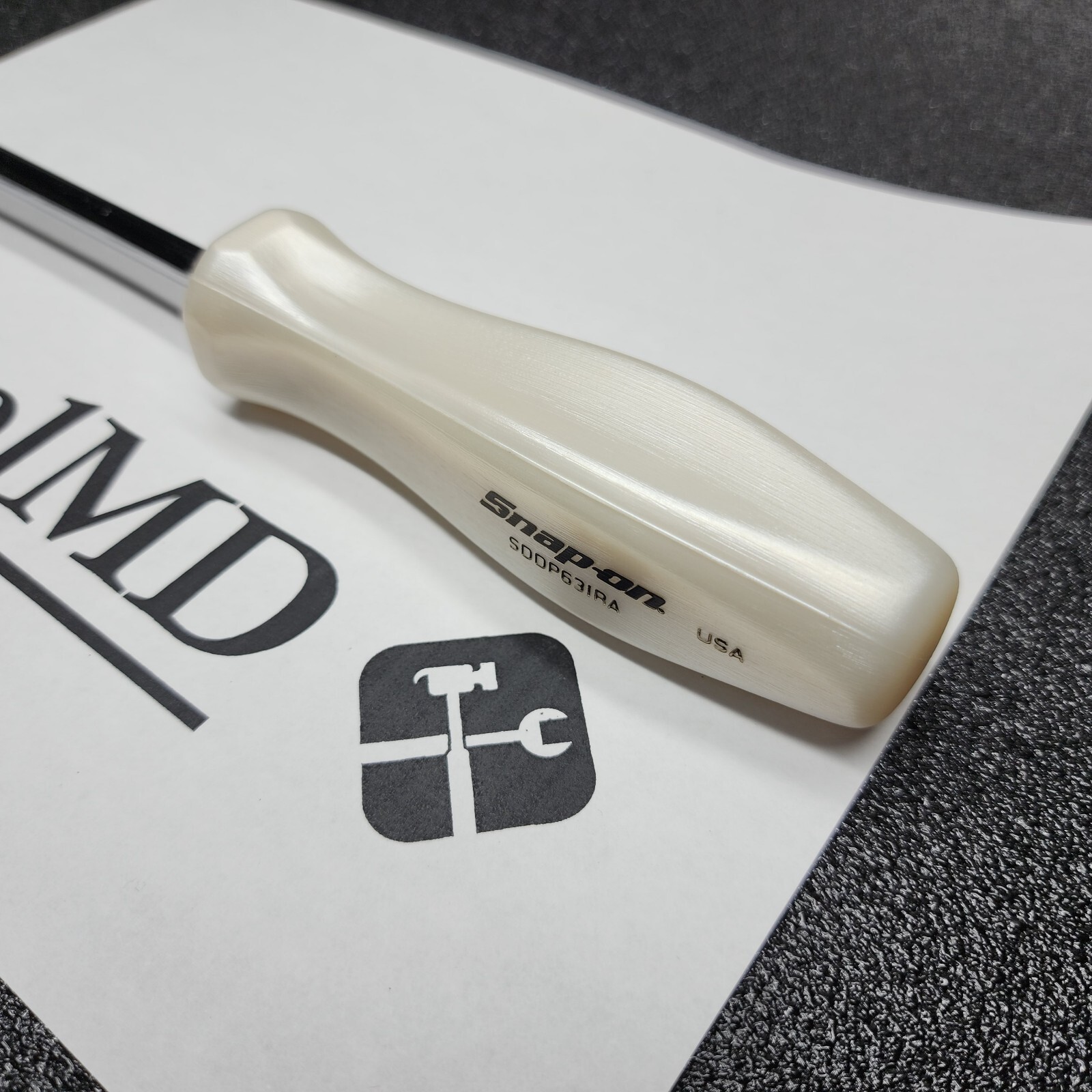 Snap-on Tools NEW PEARL WHITE #3 Phillips Hard Handle Screwdriver SDDP63IRA