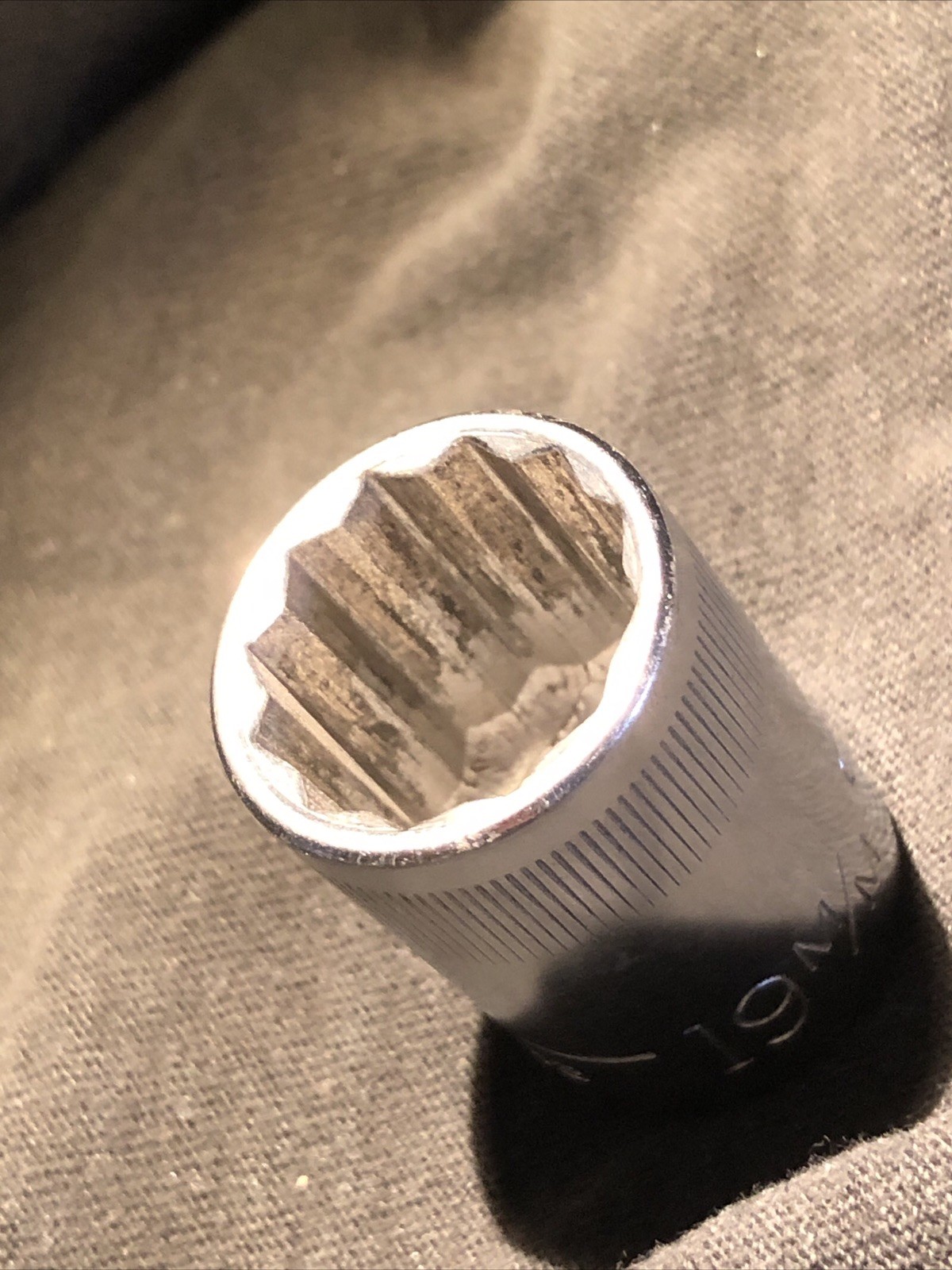 19mm CRAFTSMAN USA V-44238 12-pt 1/2-in Dr Shallow Socket