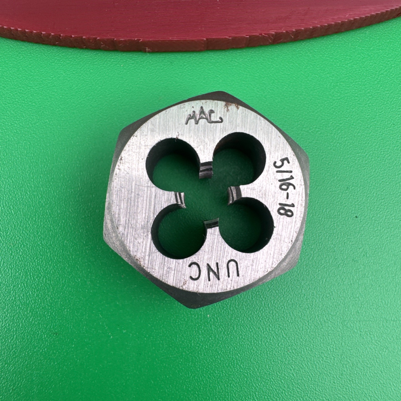 Mac Tools 6527DIA SAE Hexagonal Die 5/16″-18 NC – 1″ Shank