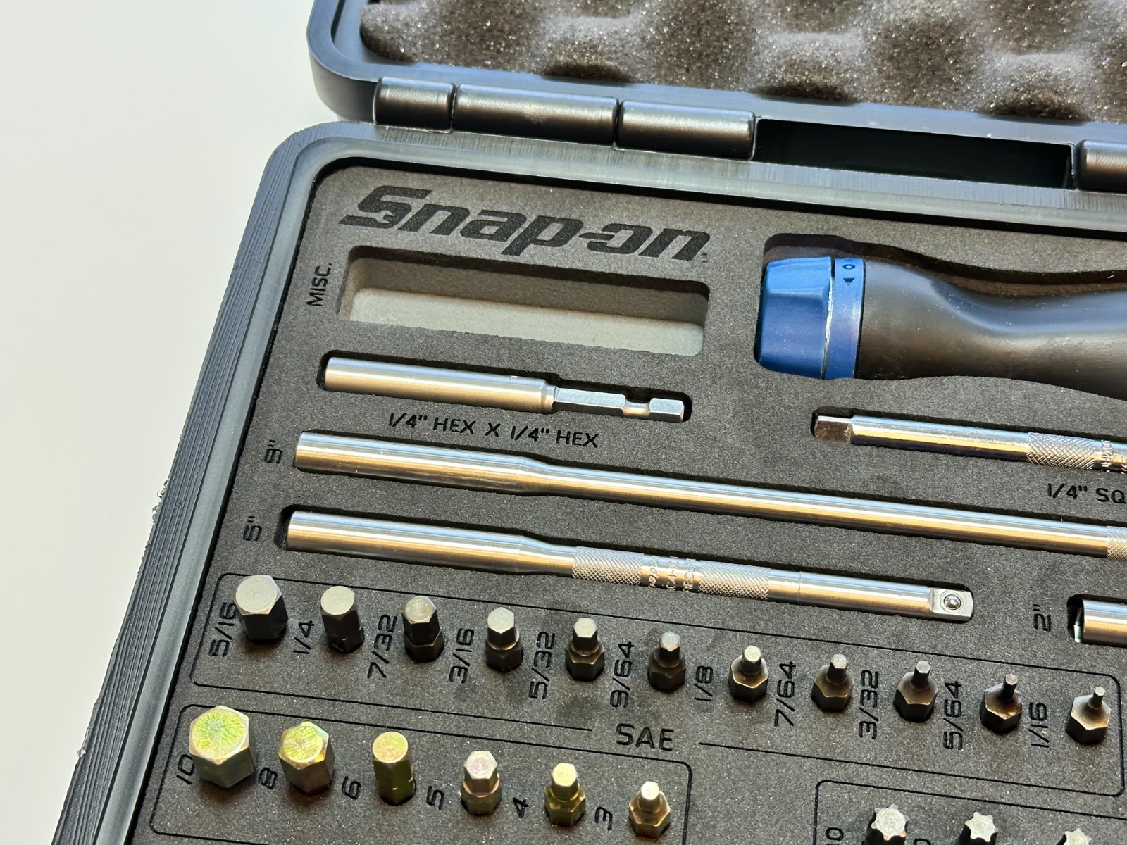 Snap On Tools NEW SGDMRC44FMB Power Blue 44pc Ratcheting Screwdriver Master Set