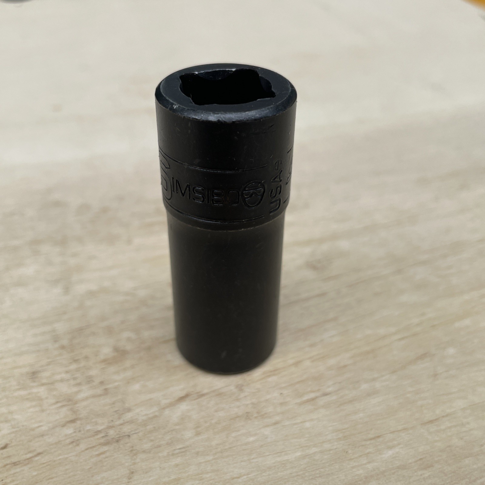Snap-on Tools 1/2″ Drive 6-POINT SAE 9/16” SEMI-DEEP Impact Socket IMS180