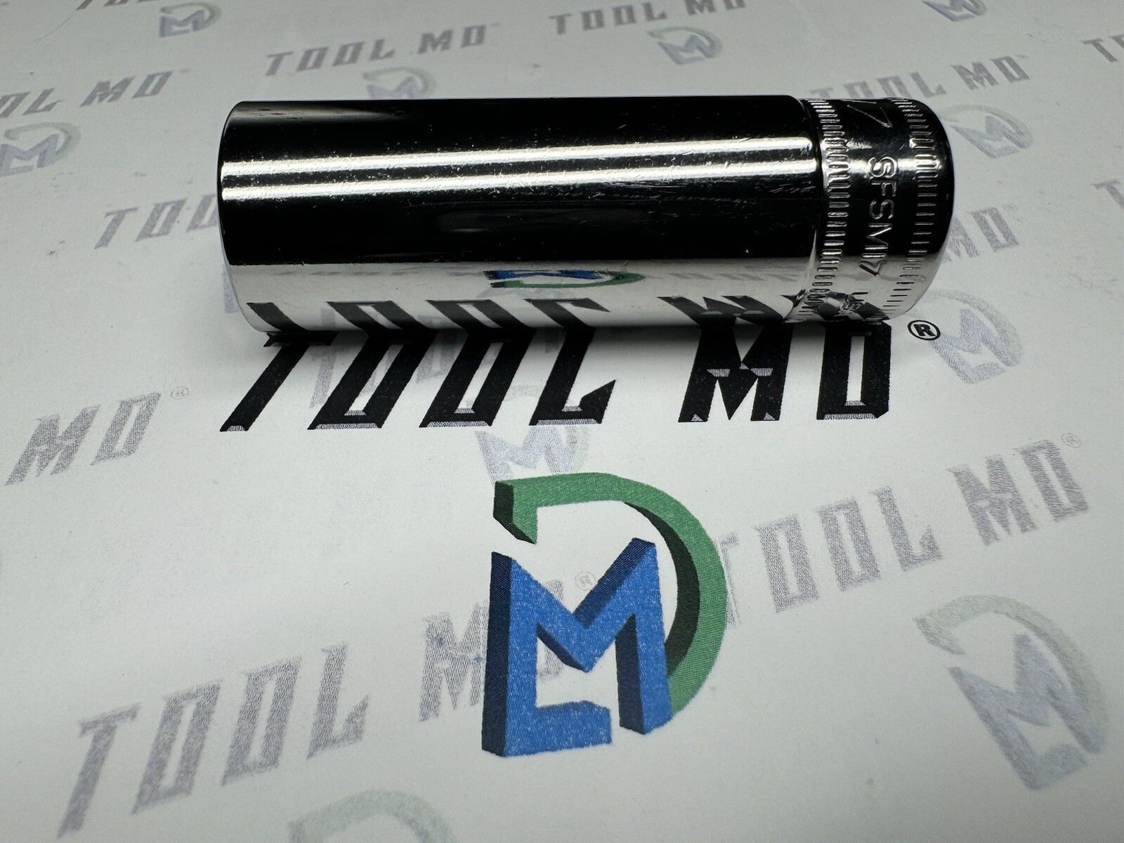 Snap-on Tools USA NEW 3/8” Drive 6-POINT Metric 17mm DEEP Chrome Socket SFSM17