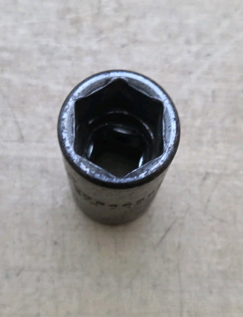 MAC Tools VP246266 – 1/2″ Drive 3/4″ X 13/16″ Lug Nut Impact Flip Socket