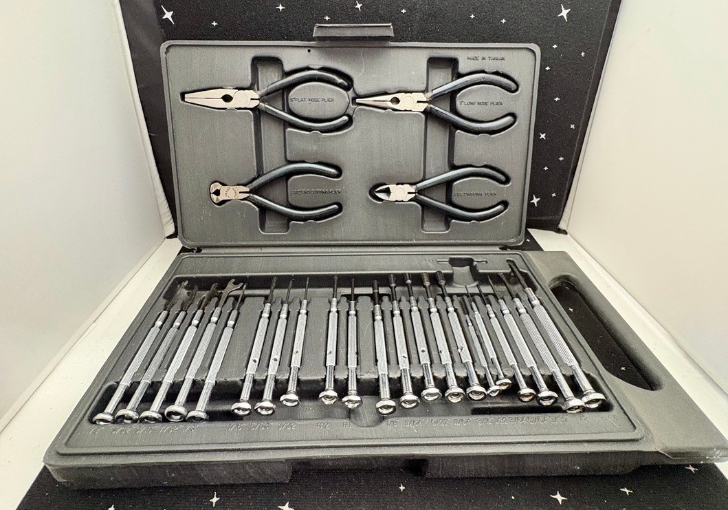 Vintage 25 Piece Alltrade Tool Set Pliers & Precision Screwdrivers W/Black Case