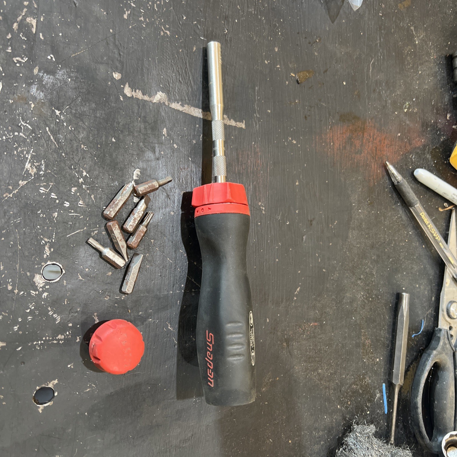 Snap-on Tools Red Ratcheting Soft Grip Screwdriver SGDMRC4 super nice