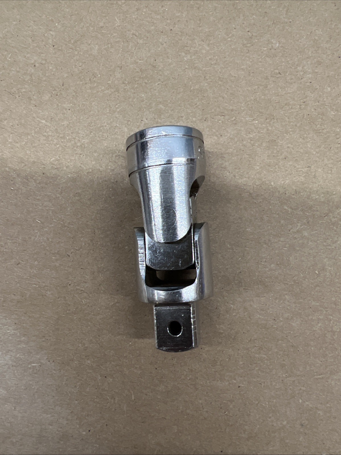 Snap On Tools FU8A 3/8″ Drive Friction Ball Universal Joint Adapter See Details