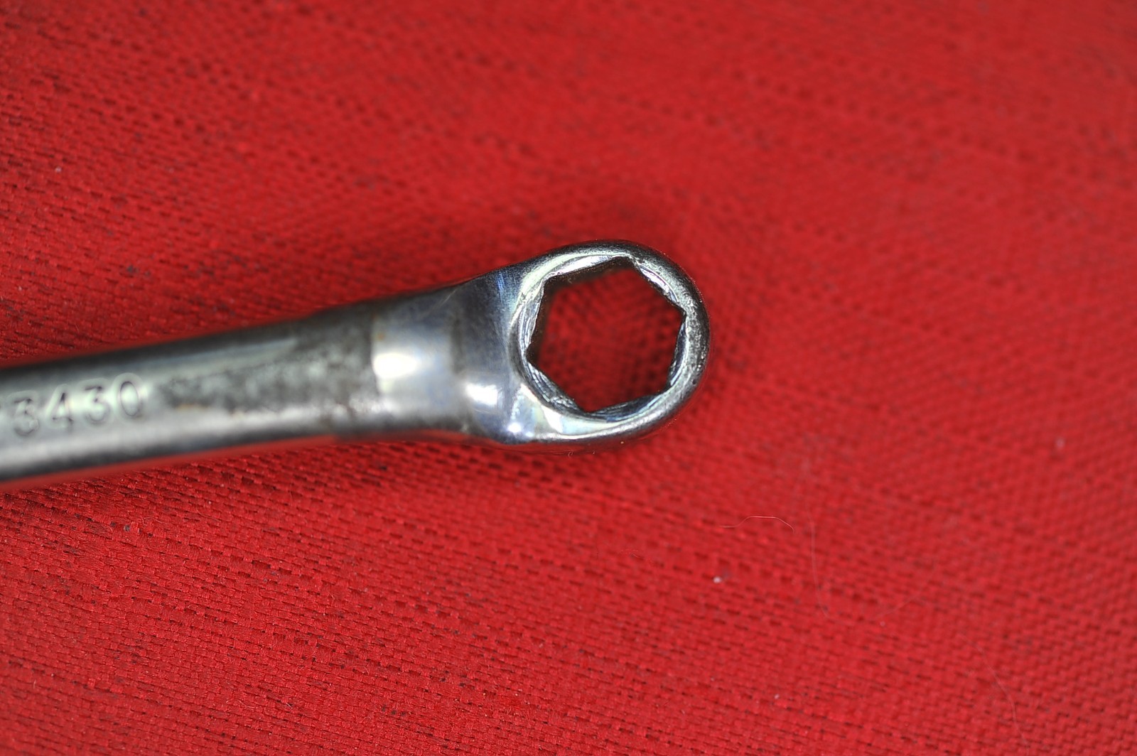 Vintage Snap On XS-810-S SAE 1/4×5/16″ Chrome Offset Pre-owned Excellent