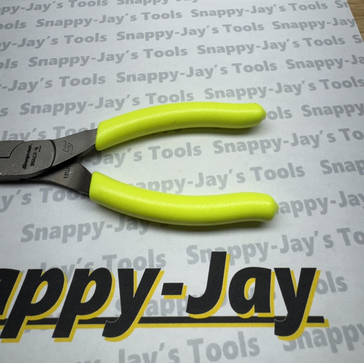 Snap-On Tools USA NEW HI VIZ Soft Grip 6″ Talon Grip Needle Nose Pliers 95ACFHV