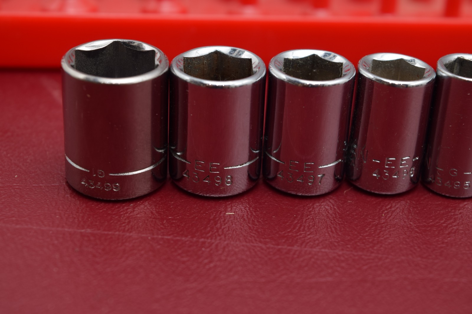 Craftsman USA 17pc 1/4 Dr SAE Socket Set 6 Pt & 12 Pt V VV G EE 5884