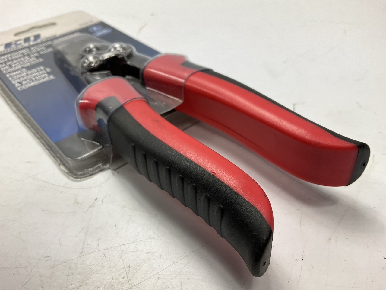 TEQ Correct TP82120 Professional 8″ Compound Action Diagonal Cutting Pliers RED