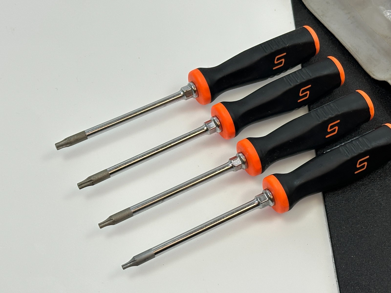 🇺🇸 Snap-on USA SGTX40O Mini TORX Soft Grip Screwdriver Set T8, T10, T15 & T20