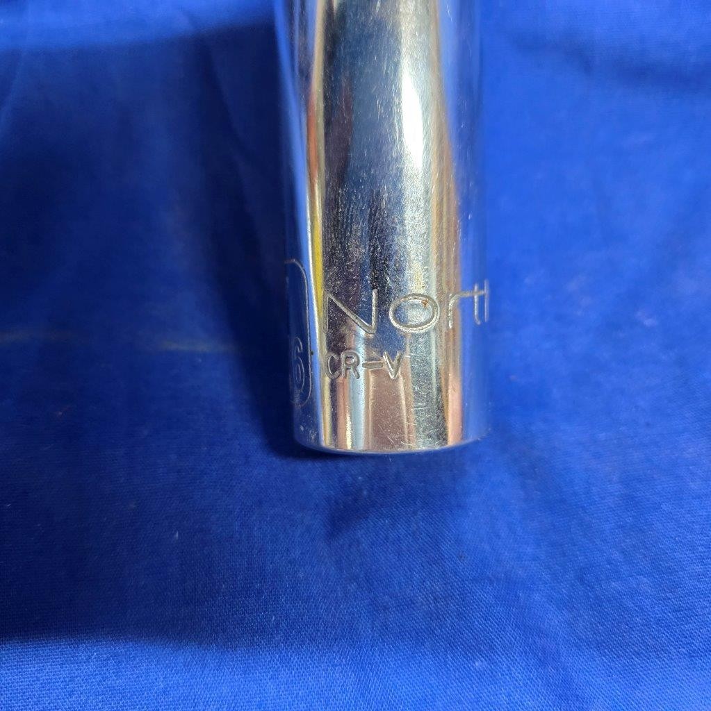 Northern CRV – 11/16 in Socket – 12-Point Standard Socket