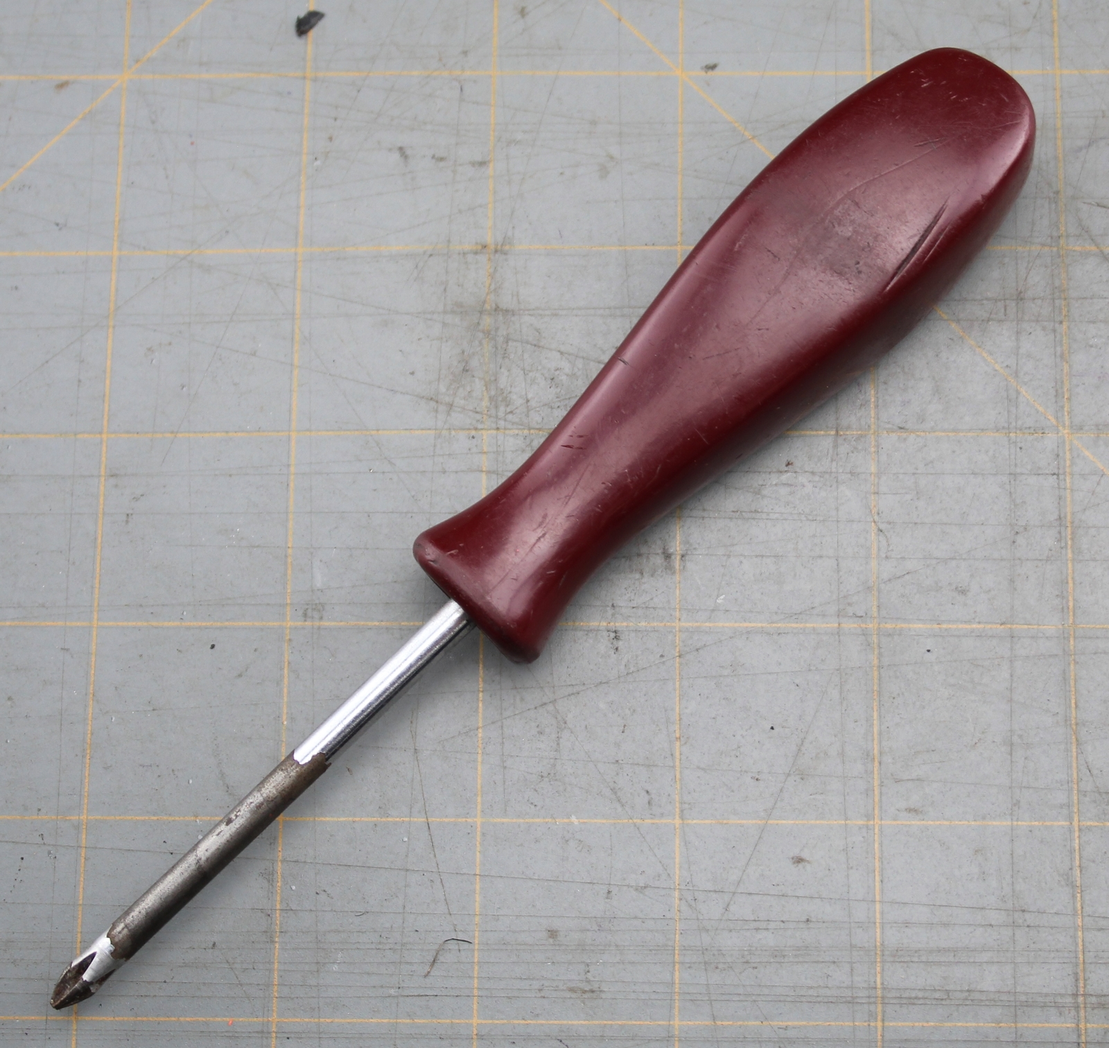 Matco Tools Burgundy Purple Hard Handle P1 Phillips Screwdriver