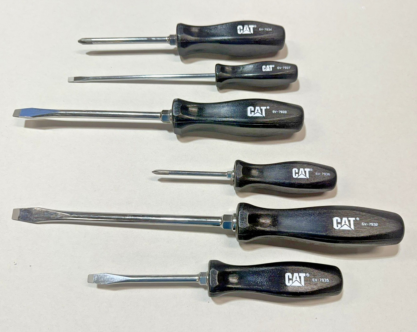CAT Caterpillar 162-7804 6pc Screwdriver Set Hard Plastic Old Style Handle
