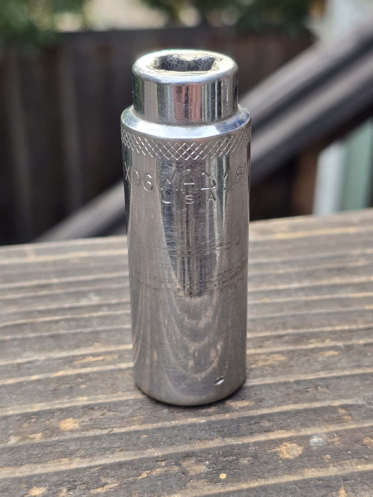CHROME Mac Tools 18mm 6 Point 3/8″ Drive Deep Chrome Socket XD6 18MM USA