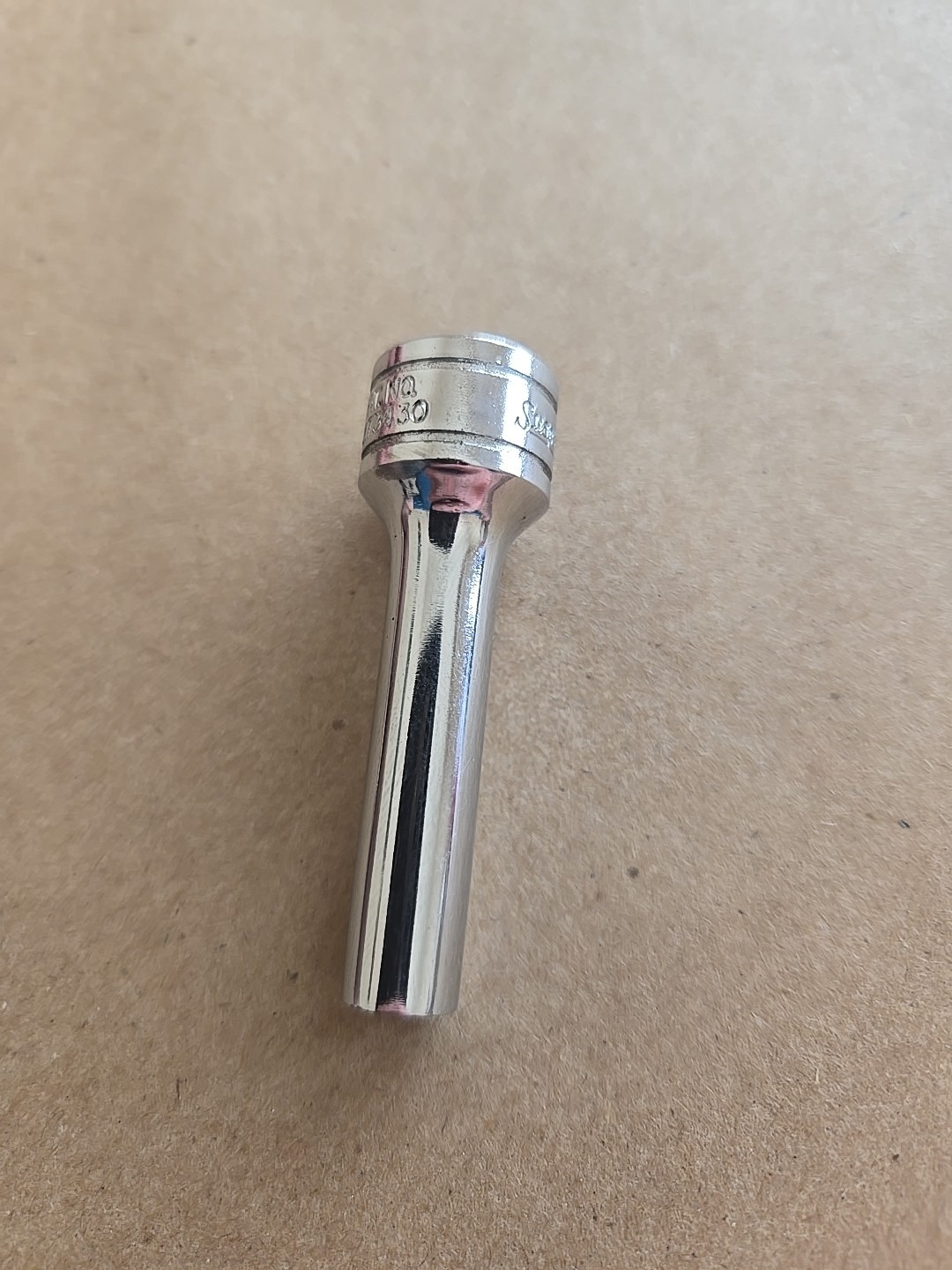 Snap On 3/8″ Drive 1/4″ 6PT SAE Deep Chrome Socket SFS081