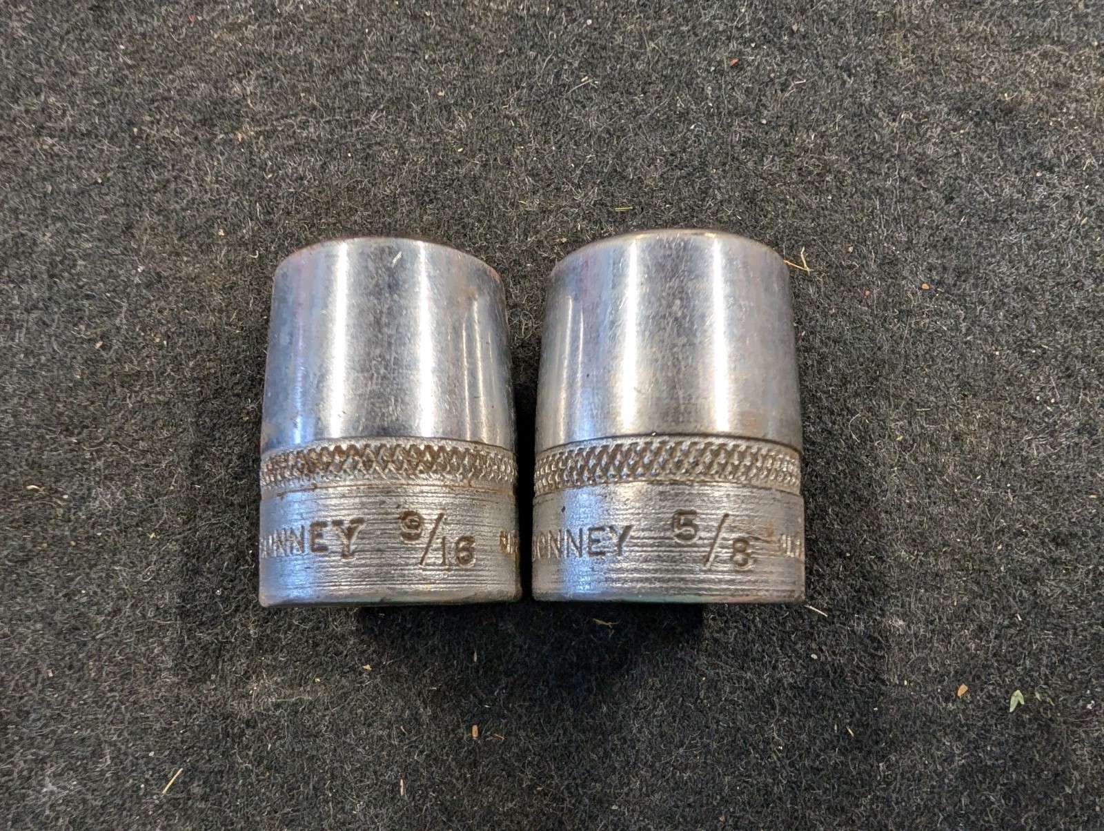 Bonney 1/2 drive socket Lot Of 2 4118, 4120 9/16, 5/8
