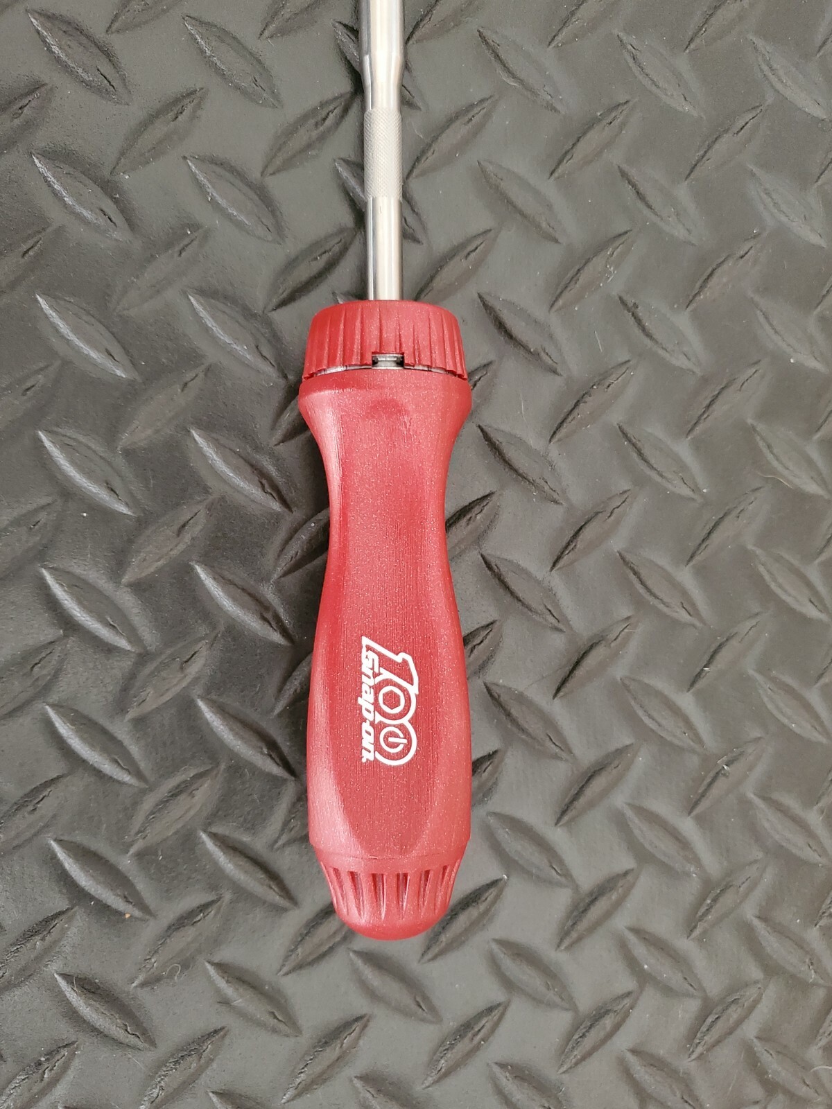 Snap-On Ratcheting Standard Screwdriver 8 3/4″. 100th Anniversary Edition⭐. NEW.