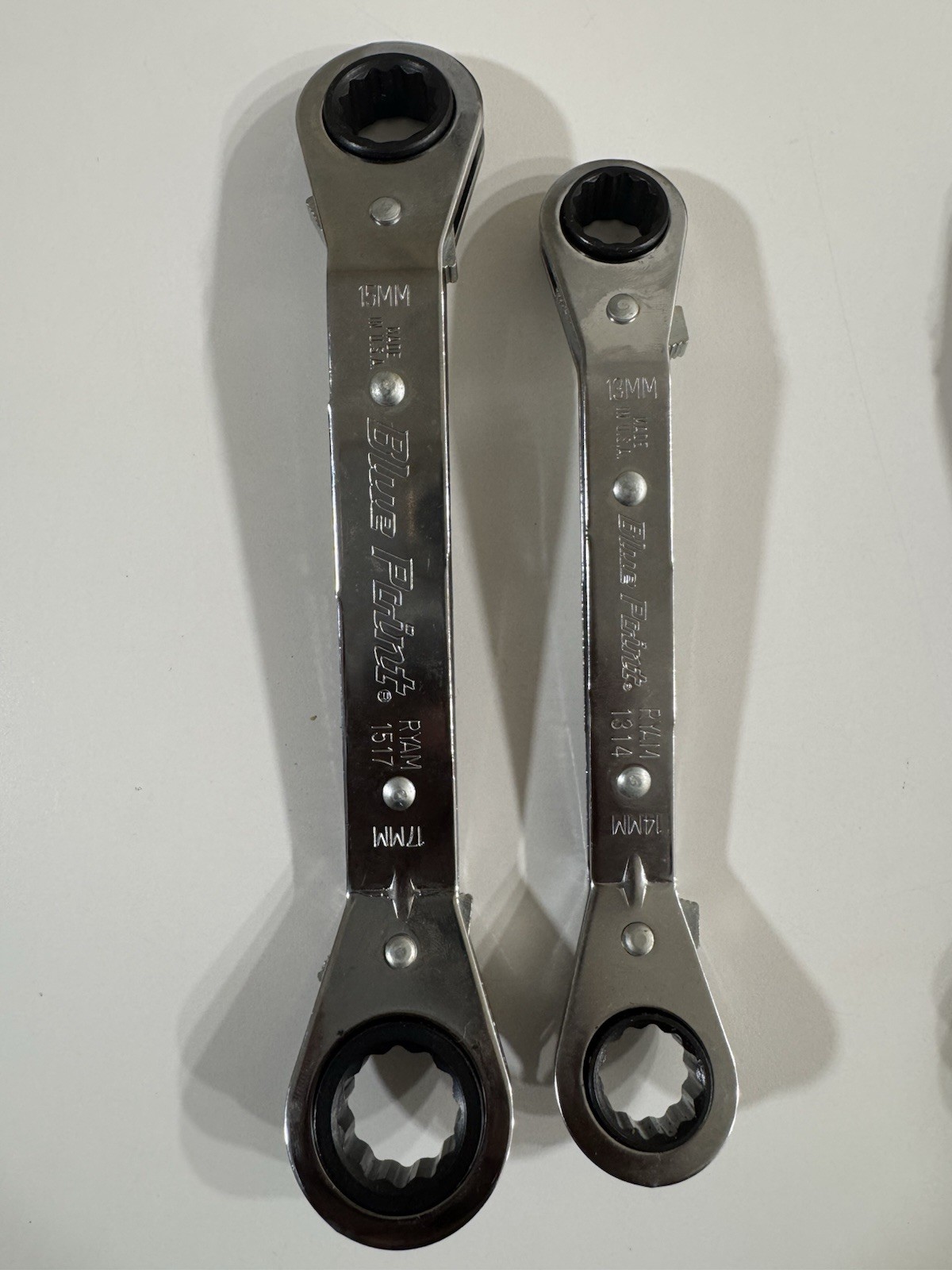 Blue-Point 12 Points metric offset ratcheting wrench 5pc set. 7mm -17mm USA