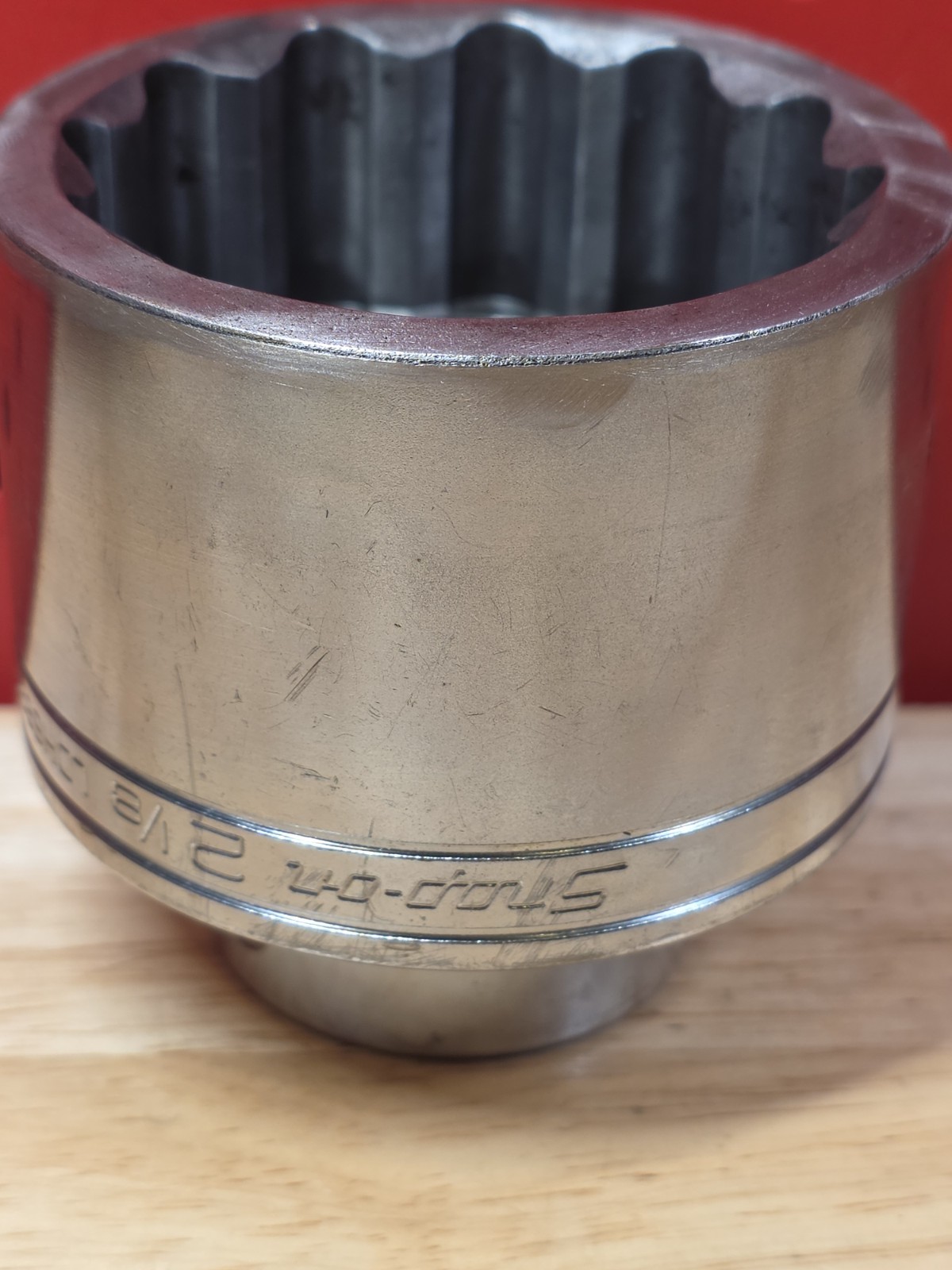 Snap-on Tools LDH682 2-1/8″ 3/4″ Drive 12-Point Shallow Socket See Details