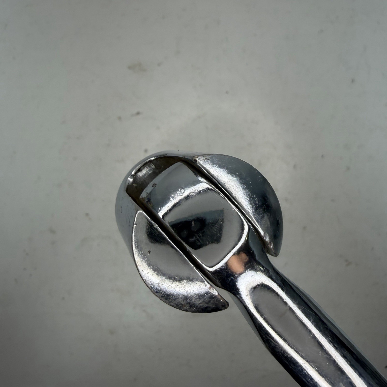 Unbranded 1/2″ Drive 18″ Chrome Vanadium Breaker Bar