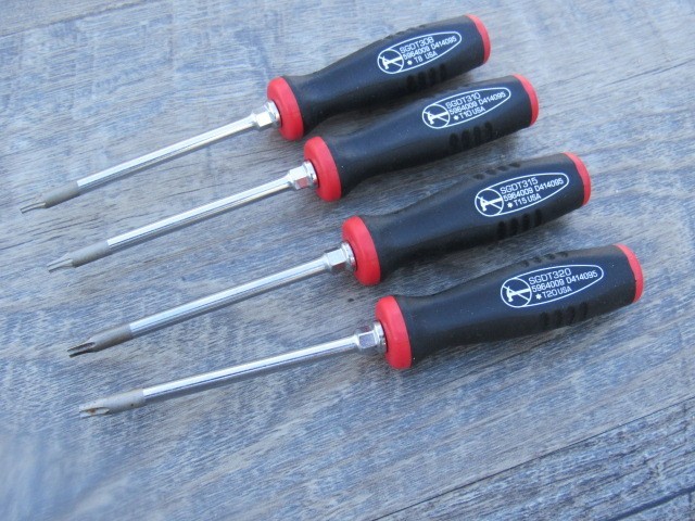 SNAP ON SGDTX40 RED BLACK MINI HANDLE TORX SCREWDRIVER T8 T10 T15 T20 SGTX 40