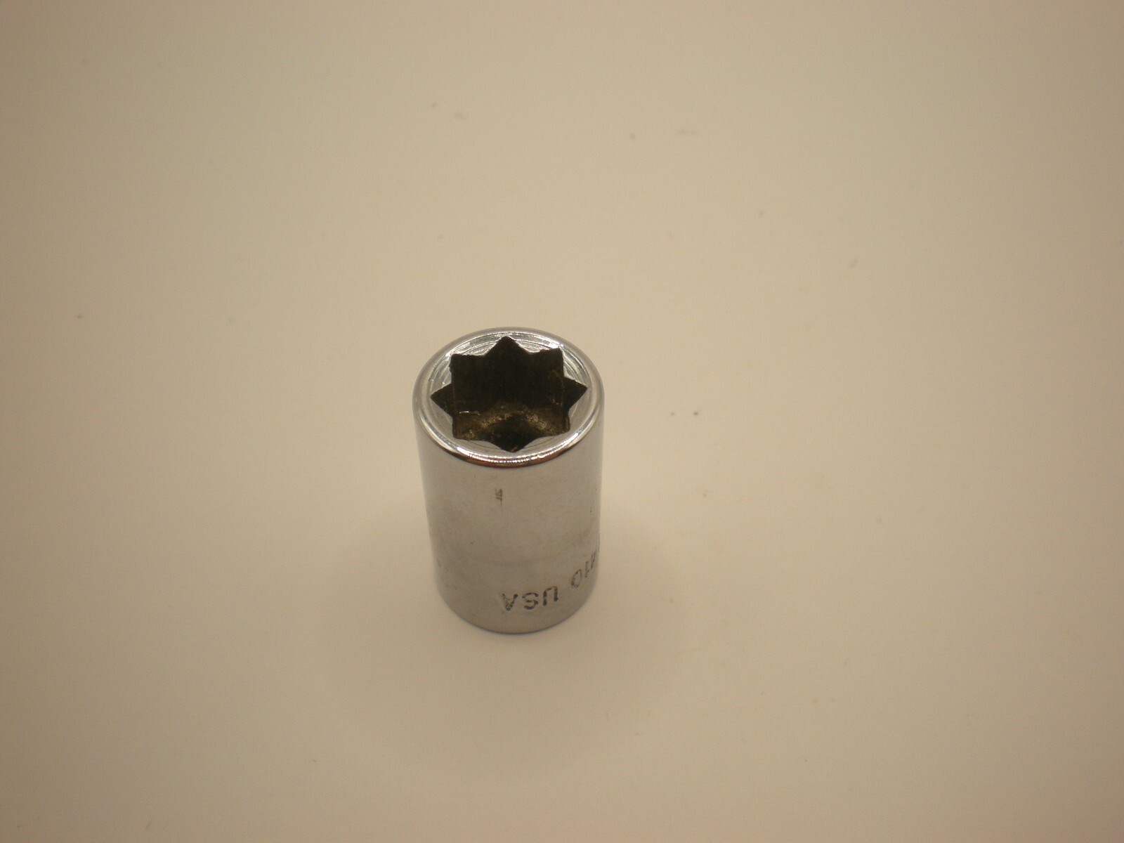 Snap On Tools 5/16″ SAE Socket 8 Point 1/4″ Drive TM410 Made in USA
