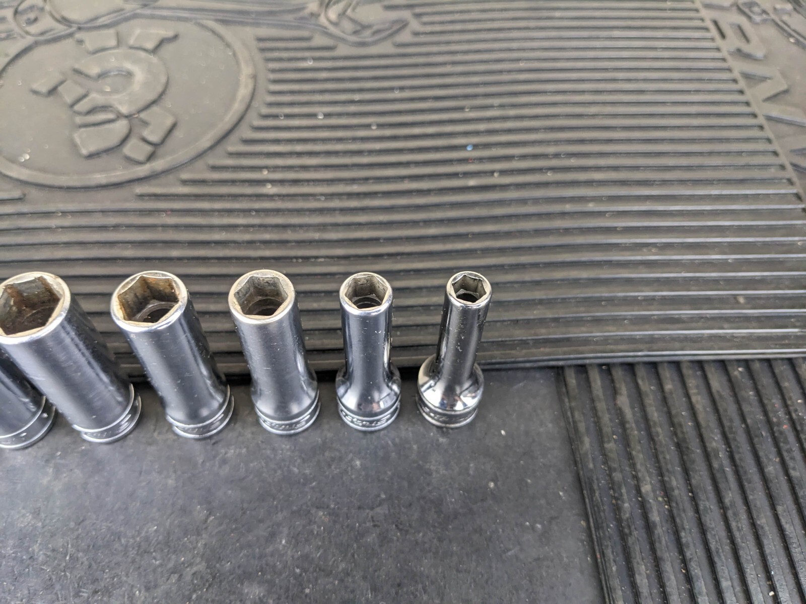#bg228 Snap on Tools 211SFSY 3/8″ Drive Deep Chrome Socket Set Socket Set