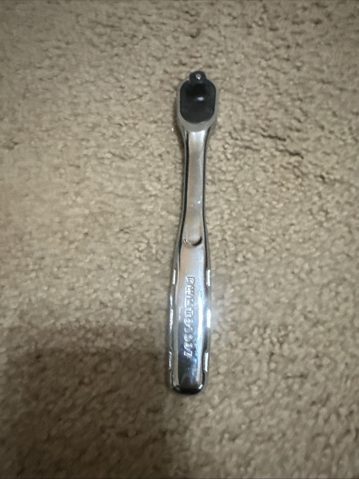 DeWalt DWMT81097: 3/8″ Drive Quick-Release Ratchet, 72-Tooth Gear – Chrome