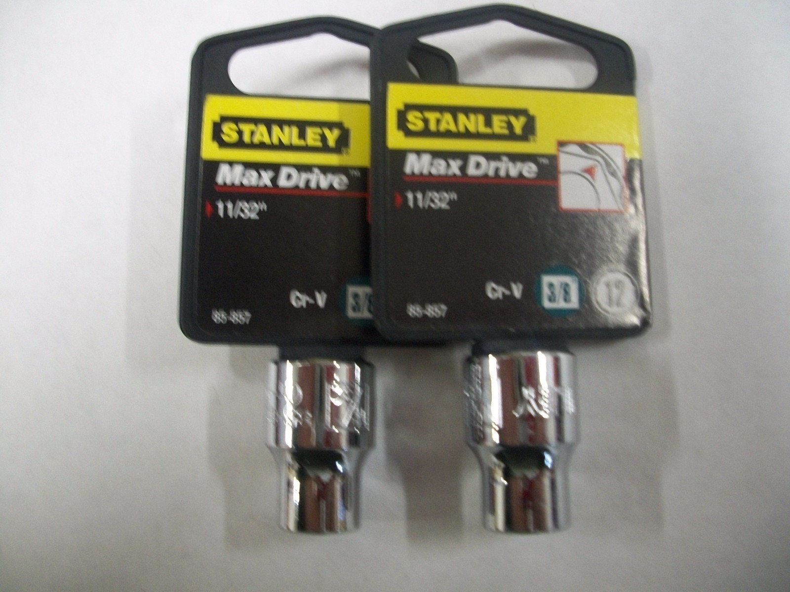 NEW STANLEY 3/8 in Drive 11/32 INCH MAX DRIVE 12 POINT SOCKETS TWO SOCKETS