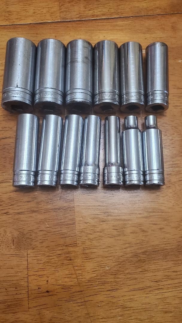 13 pc 1/2″ Drive 6-Point Chrome Deep Socket set