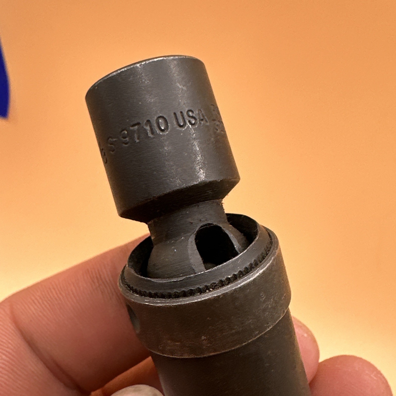 Vintage Snap On S9710 3/8″ Drive 6-Point SAE 5/8″ Swivel Spark Plug Socket Nice!
