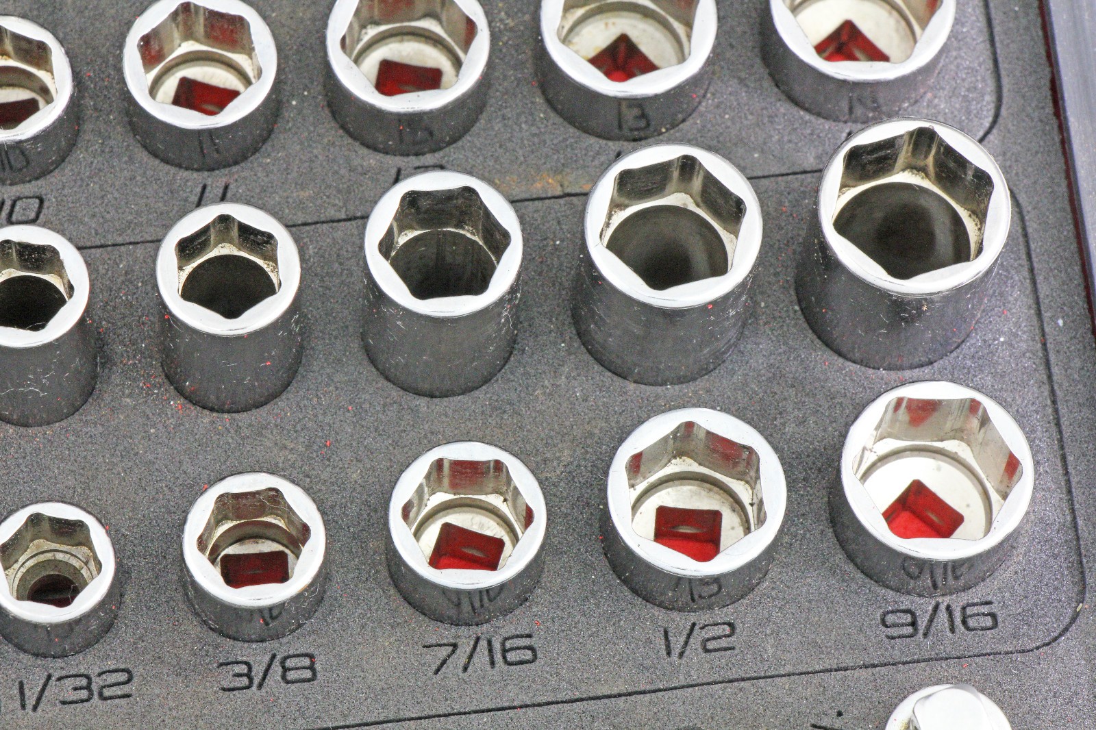 Snap on 144TMPB 44 Piece 1/4″ Drive 6 Point METRIC / SAE General Service Set