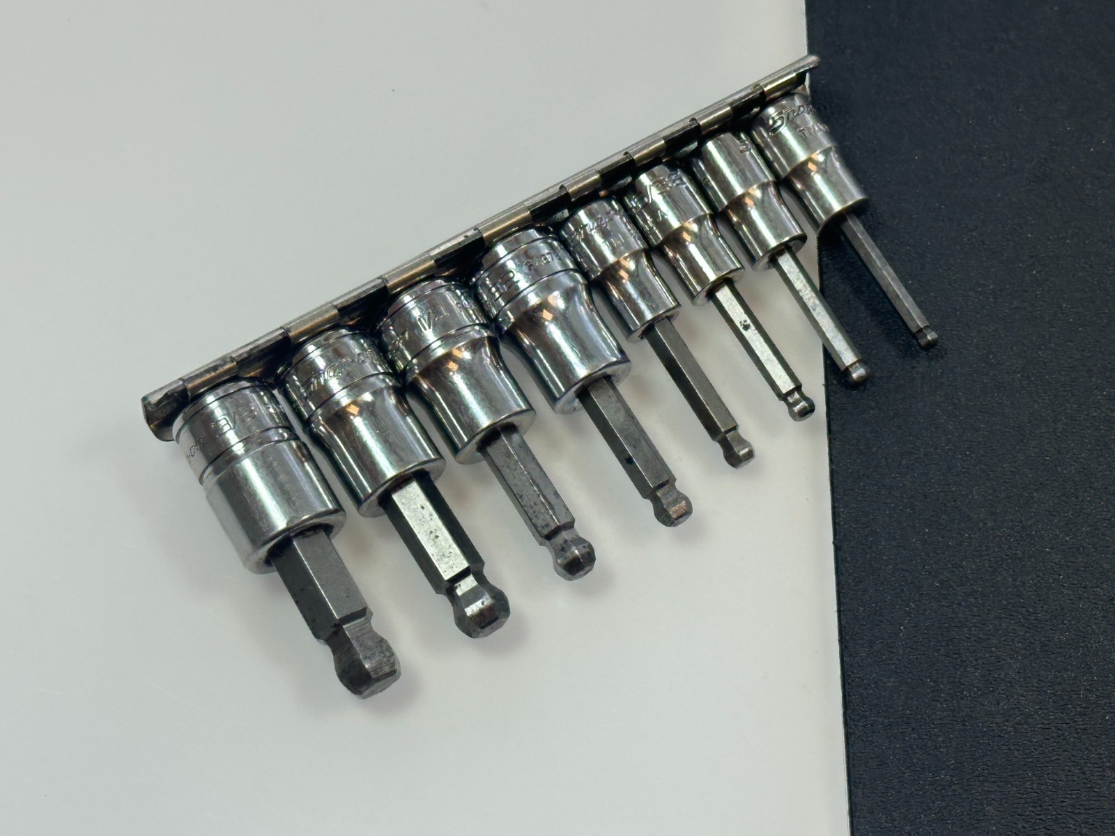 🇺🇸 Snap-on Tools USA 208EFTABY SAE 1/8″ – 3/8″ Ball-End Hex Socket Driver Set