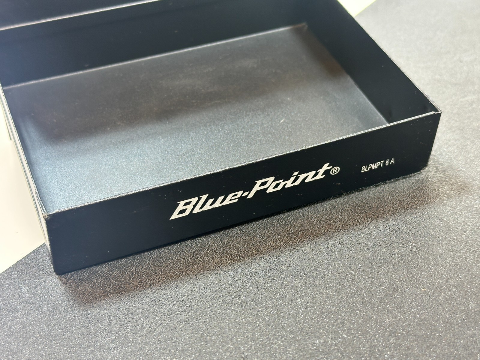 Blue Point Tools BLPMPT6A 6″ Magnetic Tray, Metal Parts Auto Tech Tray Holder