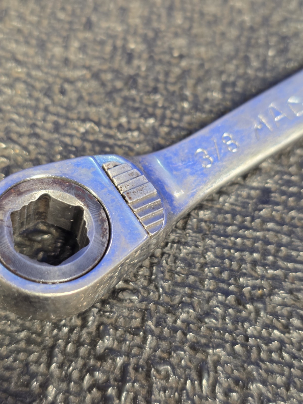 MAC Tools RWS126 3/8″ 12-Point Stubby Reversible Combination Ratchet Wrench