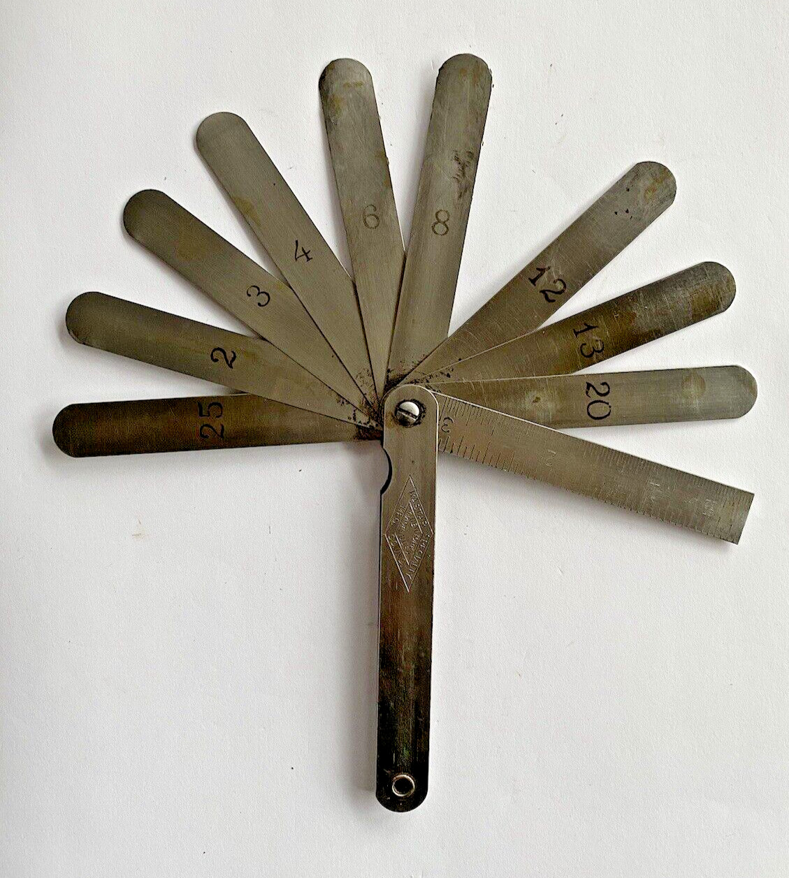 Kastar Feeler Gauge 9 Blades Rule 3.5″ Swedish Steel 2 3 4 6 8 12 13 20 25