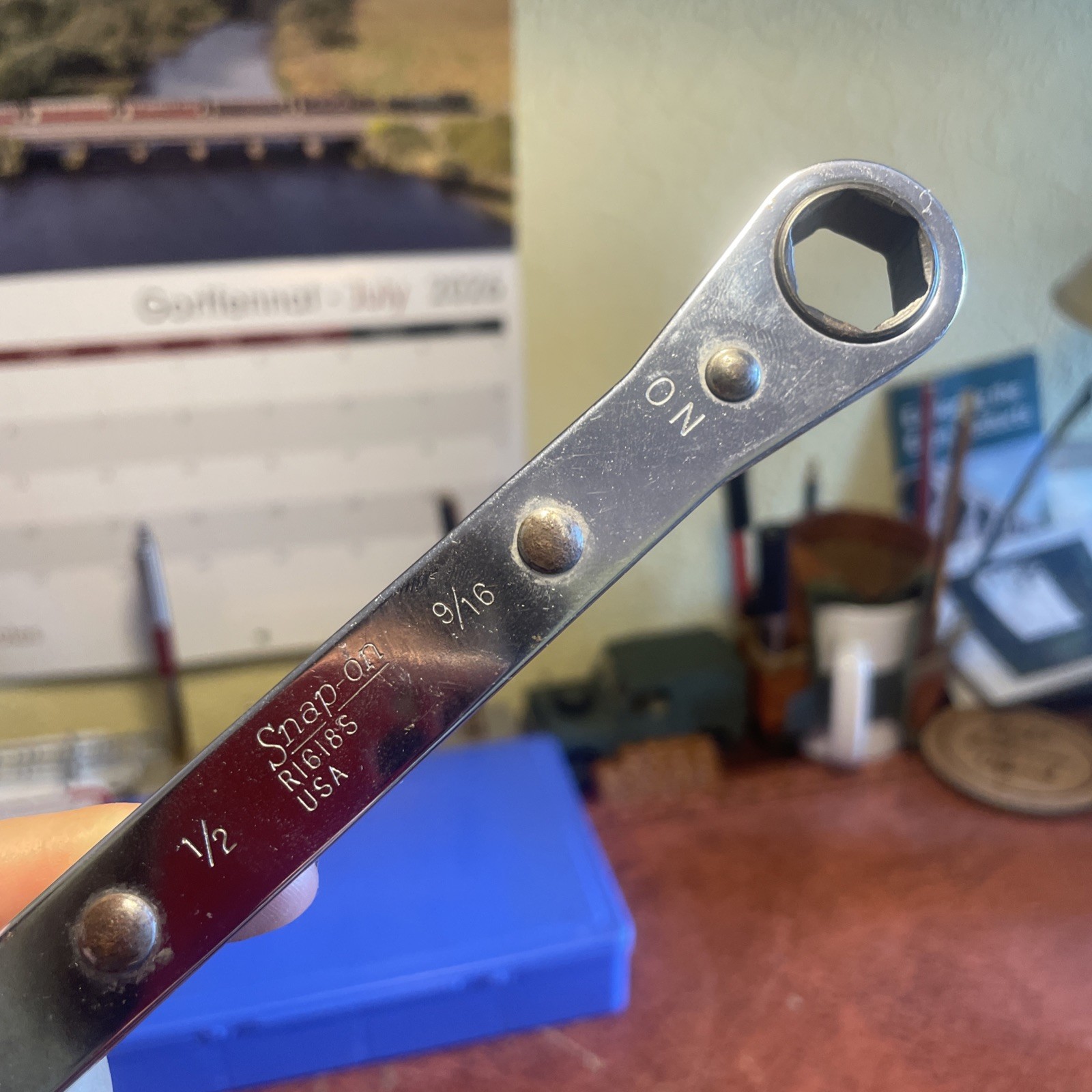 Snap On 1/2 inch x 9/16 inch Ratchet Box Spanner Wrench R1618S USA