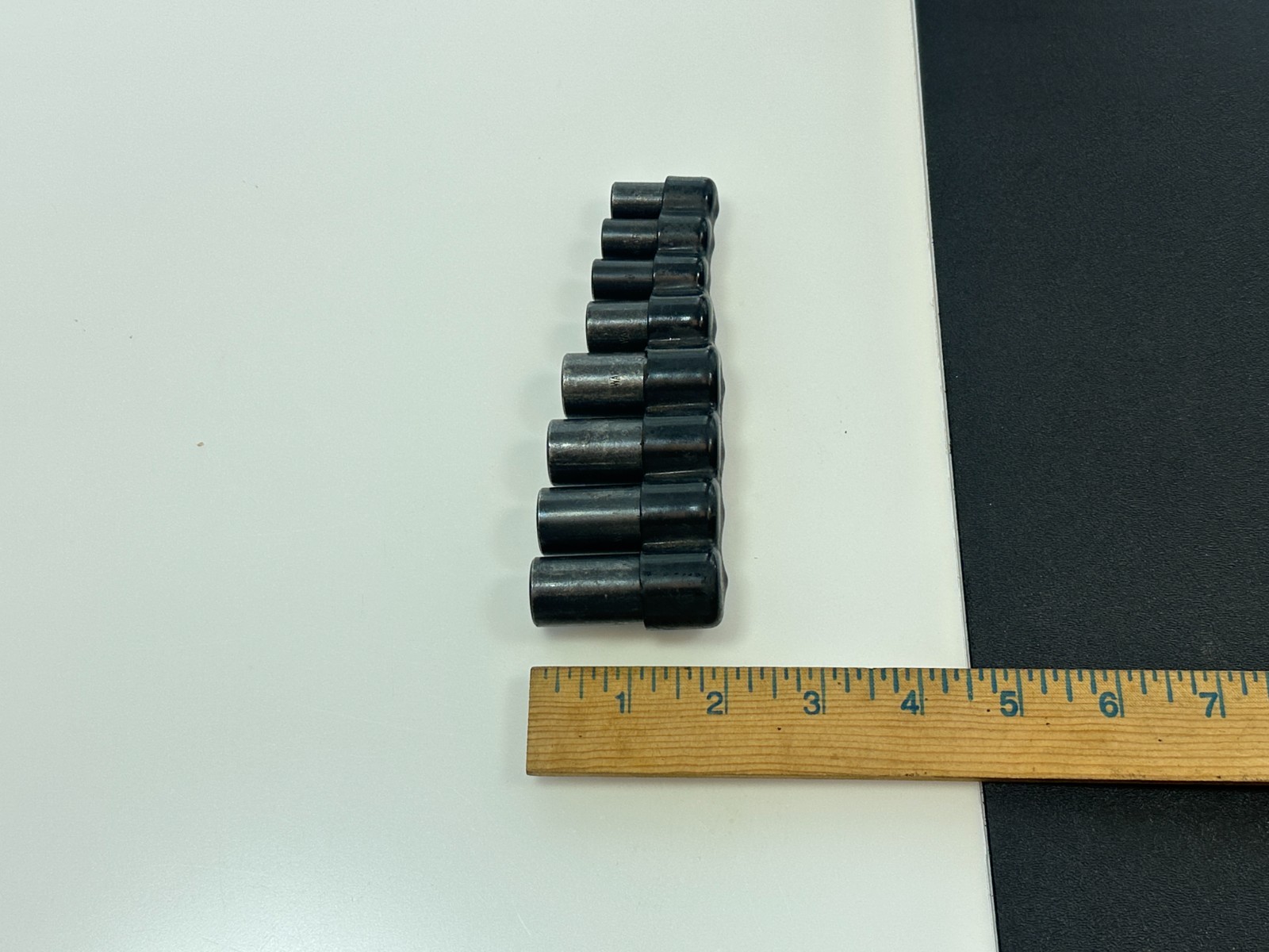 Lisle Tools USA 70500 – 1/4″ & 3/8″ Drive 8 Pc Tap Socket Driver Set