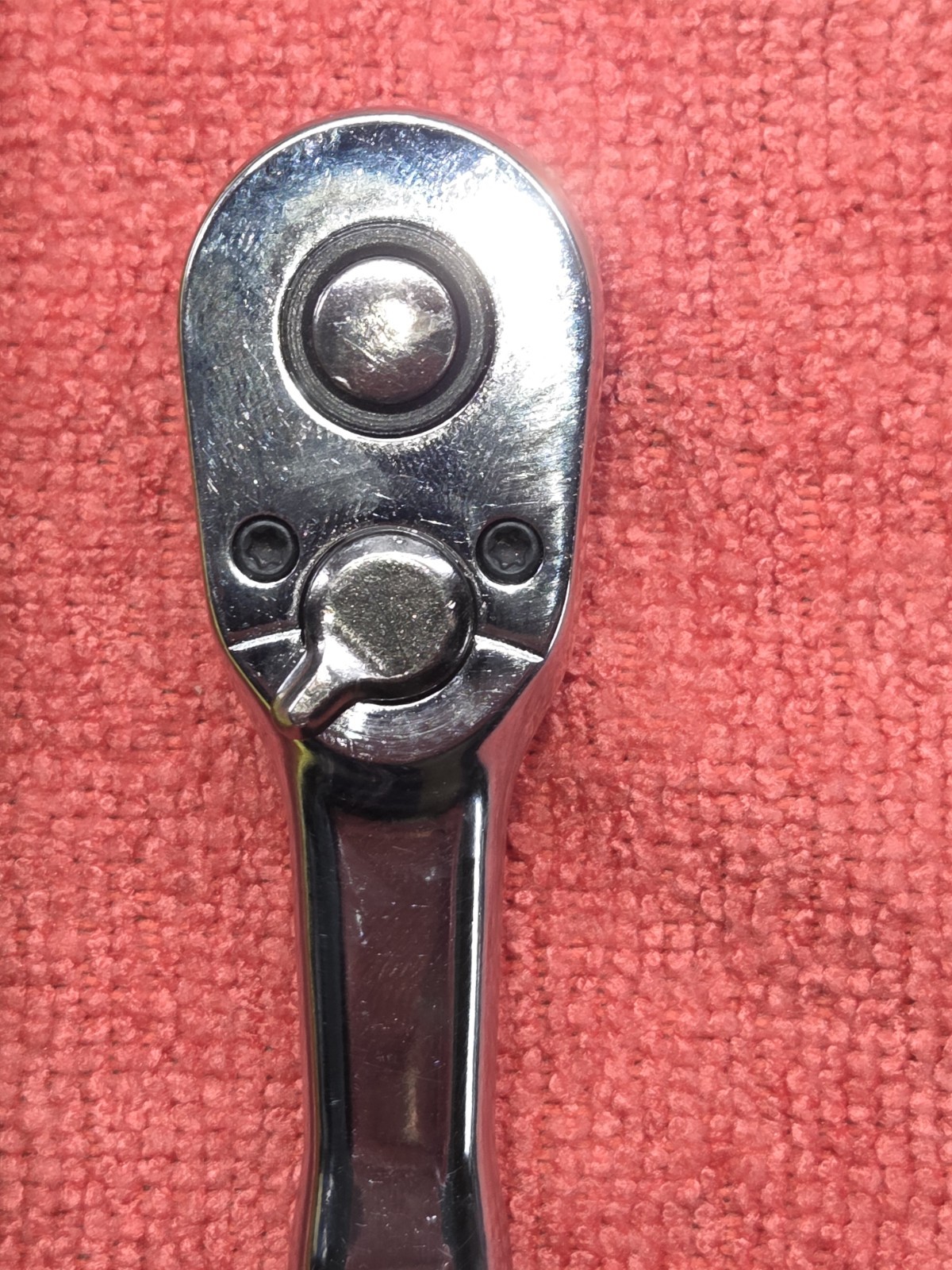 Craftsman CMMT81747 1/4″ Reverse Ratchet Drive
